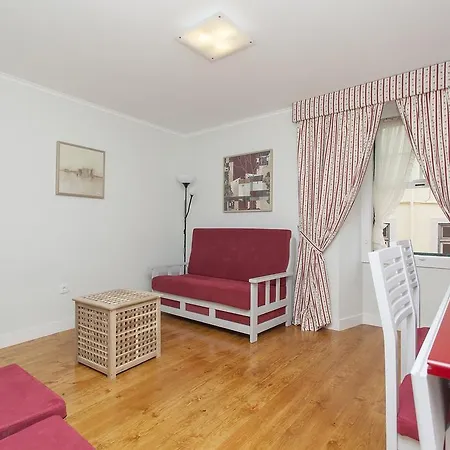 Апартаменты Lisbon Inn Apartments Лиссабон