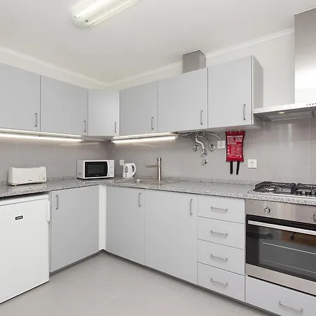 Daire Lisbon Inn Apartments *